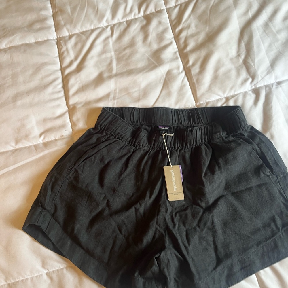 Patagonia Women's Shorts Garden Island NWT size medium